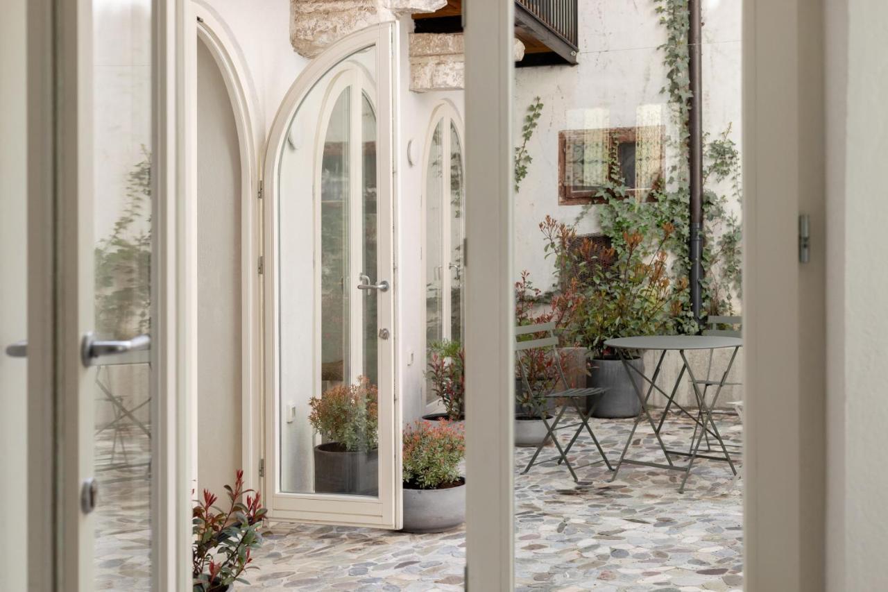 April1550 Boutique Hotel 류블랴나 외부 사진